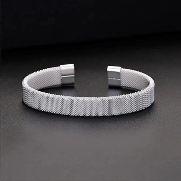 925 Sterling Silver Mesh Cuff Bracelet One Size - Picture 1 of 4